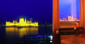 Budapeszt widok na parlament, hotel Novotel Danube